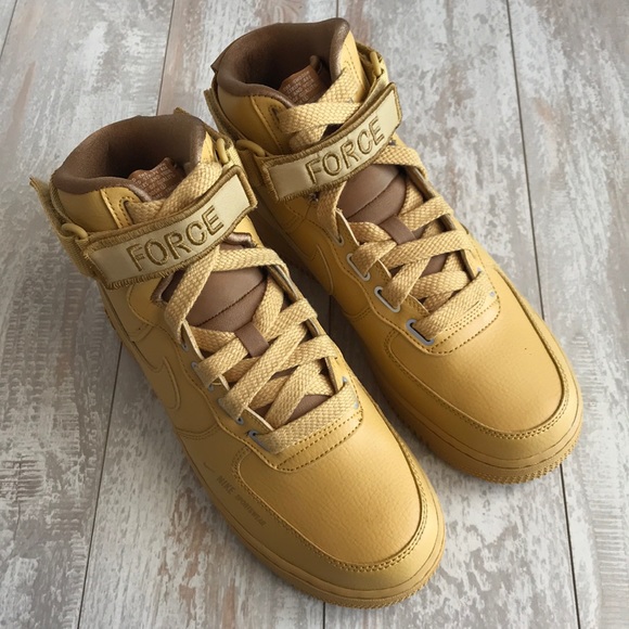 NWT Nike Air Force 1 High - Picture 2 of 8